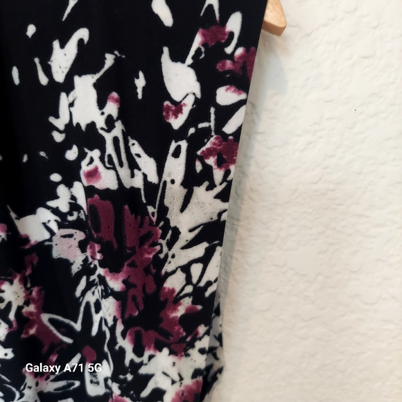 NWT Kamali Kulture Cap Sleeve Side Draped Dress Black Abstract Floral Sz… - Picture 12 of 17